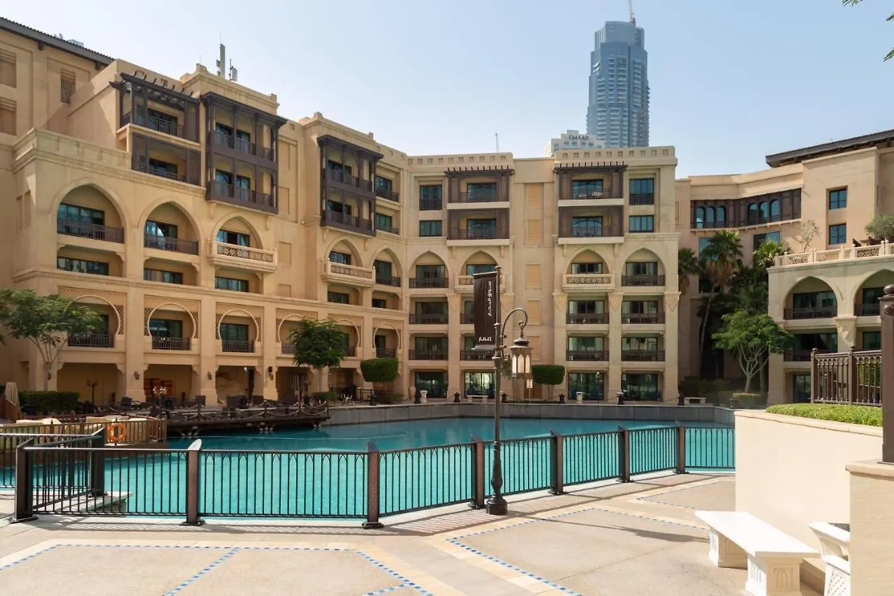 Frank Porter - South Ridge 3 Apartment Dubai
