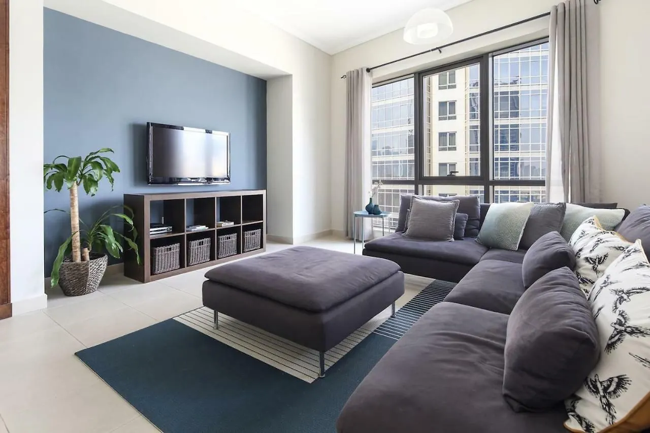 Frank Porter - South Ridge 3 Apartment Dubai