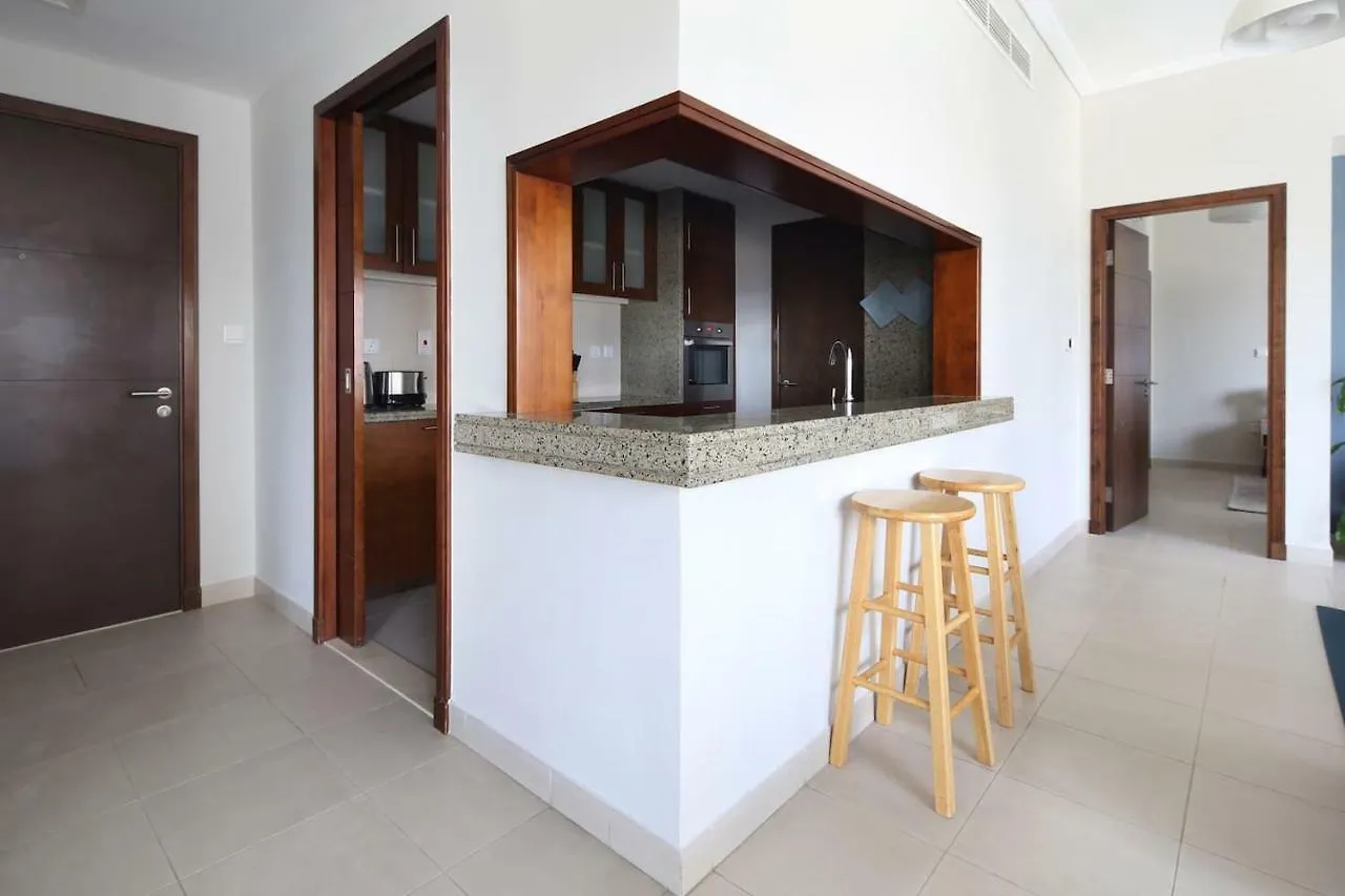 Frank Porter - South Ridge 3 Apartment Dubai