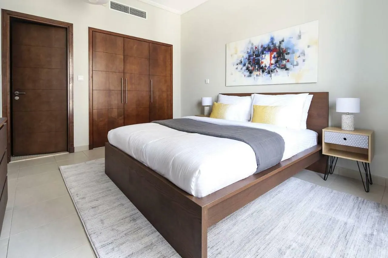 Frank Porter - South Ridge 3 Apartment Dubai